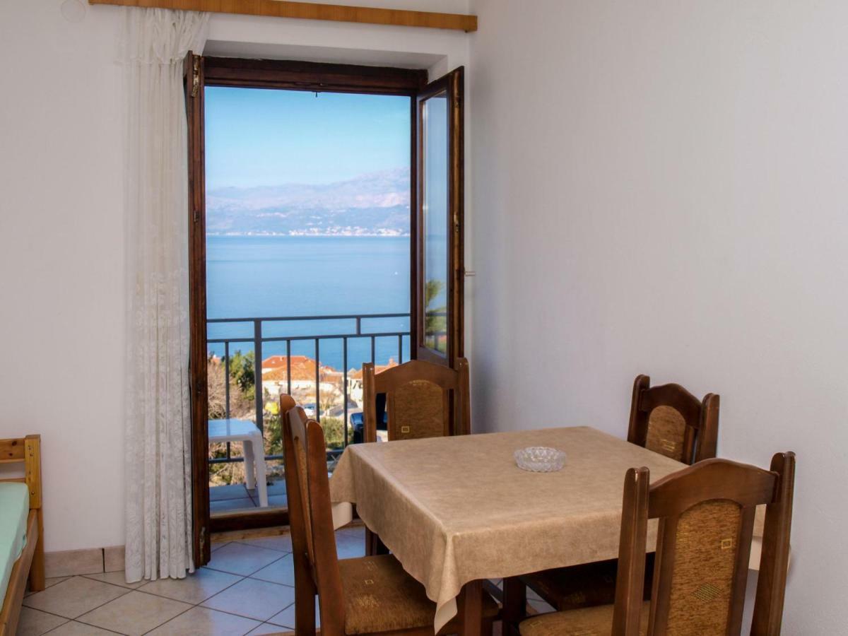 Apartments Vukovic Постира Экстерьер фото
